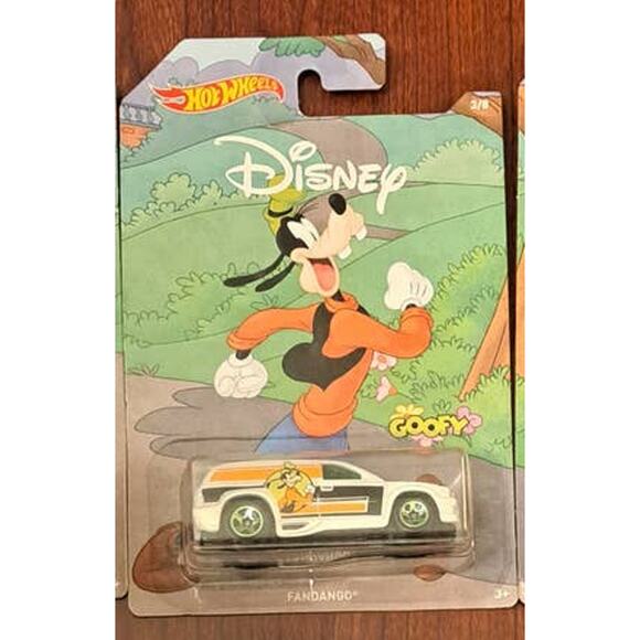 Original 2017 Hot Wheels Disney Goofy in Fandango #3 out of #8 - Picture 3 of 4